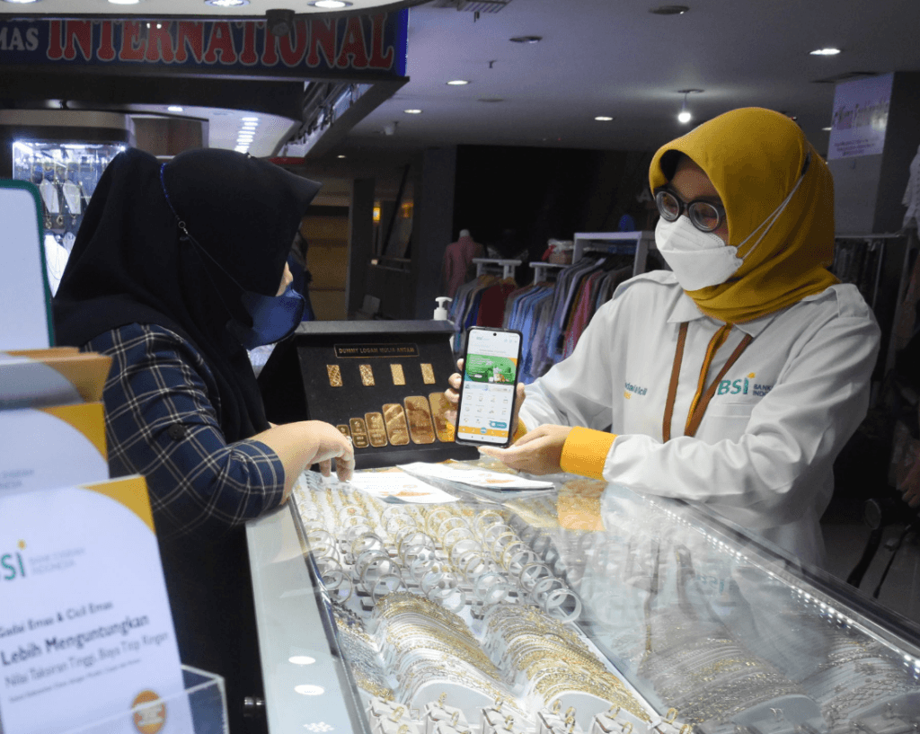 Strategi Mengelola Keuangan dengan Prinsip Syariah di Bank Syariah Indonesia