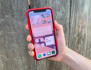 Panduan Lengkap untuk Menyesuaikan Tampilan HP iPhone dengan Gaya Kamu Panduan Lengkap untuk Menyesuaikan Tampilan HP iPhone dengan Gaya Kamu