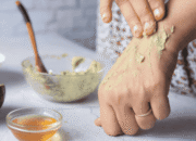 5 Kandungan Skincare untuk Kulit Kering yang Wajib Kamu Cek di Label Produk